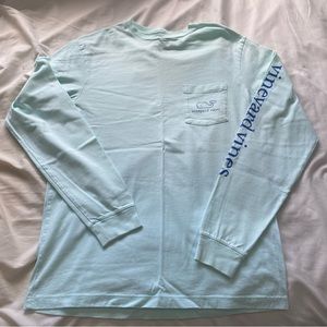 Classic Vineyard Vines Longsleeve Tee in light blue